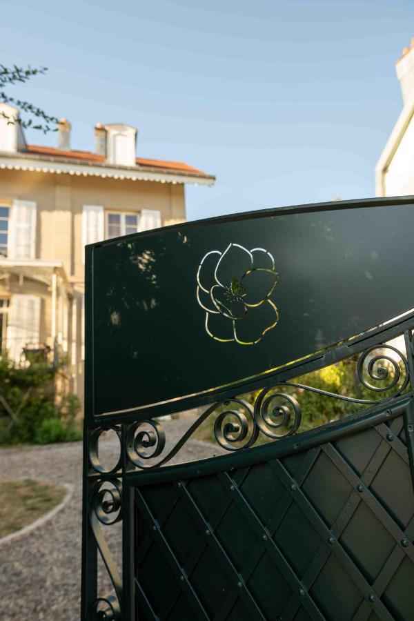 Bed and Breakfast Le Parc Du Magnolia Montbéliard Exteriér fotografie